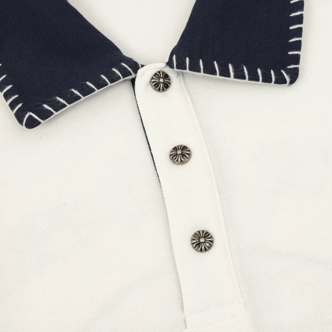 🅿️380 CH/Cro Heart Horseshoe embroidered lapel long-sleeved polo shirt made of customized fabrics. DuPont Sorona material is added, which is skin-friendly, long-lasting antibacterial, anti-mite, and more washable. The cotton thread has been repeatedly processed to remove inferior coarse fibers and impurities, leaving only high-quality cotton fibers, making the fabric more advanced and classy. Environmentally friendly polishing enzyme technology gives the fabric a clean appearance and clear texture. Simple and exquisite! Full of sense of ceremony! Simple and luxurious, full of design! It gives people a simple but not boring feeling, creating a low-key and unique personalized fashion! Fine workmanship, compare with the counters! A highly recognizable long-sleeved style with great upper body effect!!! Super versatile! Same style for men and women. Size：S-L